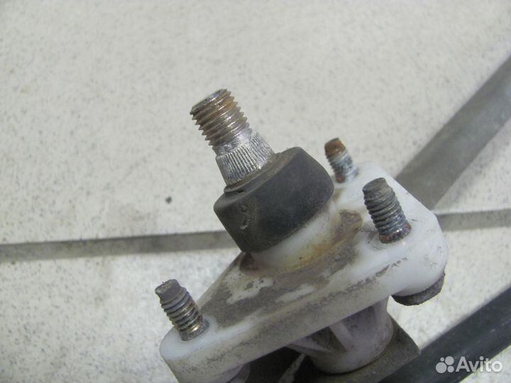 Трапеция стеклоочистителей Nissan Terrano II R20 1993-2006