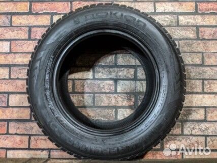 Nokian Tyres Hakkapeliitta RSi 215/65 R16