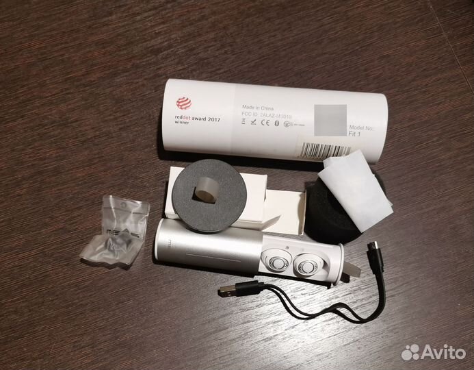 Беспроводные наушники