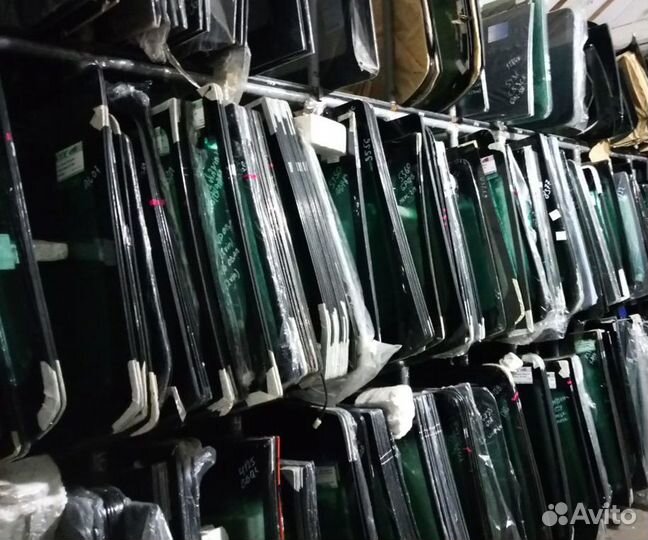 Стекла для Seat левый руль