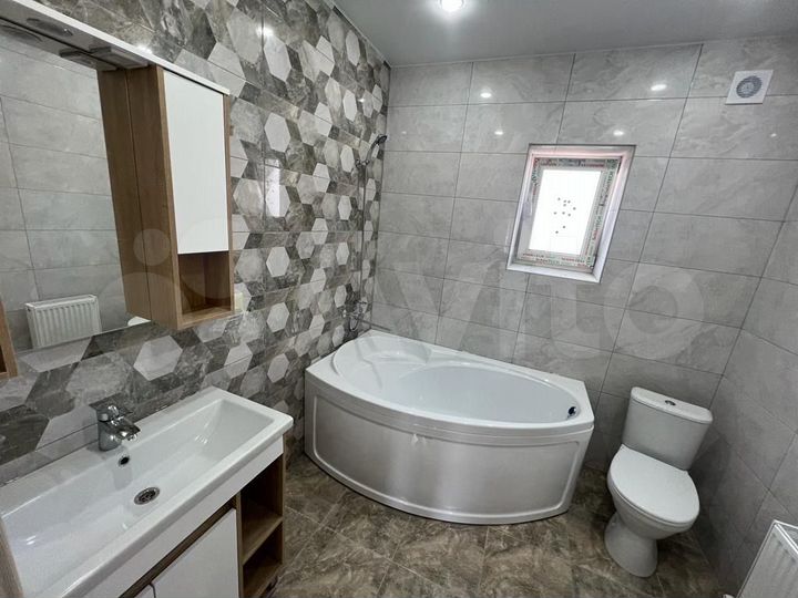 Дом 130 м² на участке 6 сот.