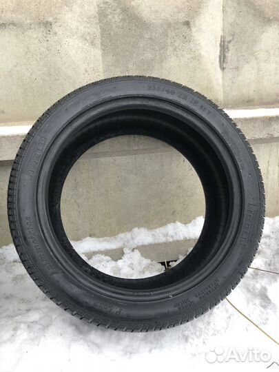 Pirelli P Zero Rosso Asimmetrico 255/40 R18 95Y