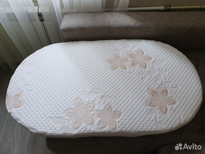 Кроватка Ellipsebed с комплектом матрасов