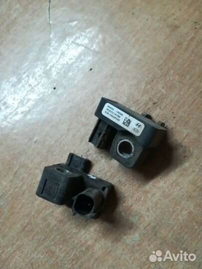 Датчик удара airbag Hyundai Solaris