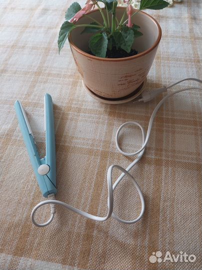 Щипцы для выпрямления (завивки) волос