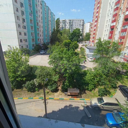 4-к. квартира, 92 м², 4/9 эт.