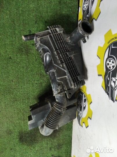 Корпус воздушного фильтра Peugeot 206 седан KFW