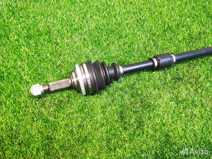 Полуось (привод) передний правый Chevrolet Aveo