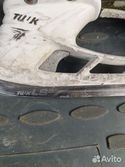 Хоккейные коньки bauer