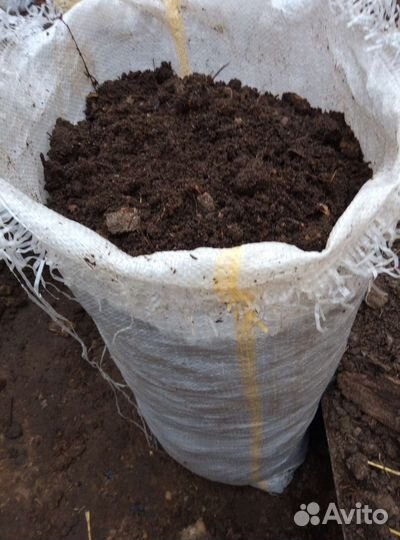 Навоз кроличий, птичий помет в мешках