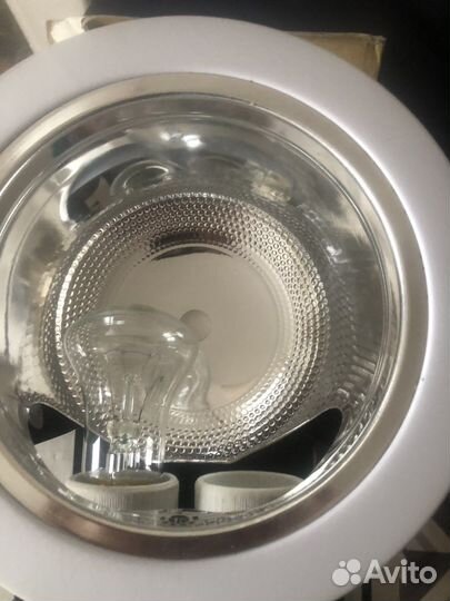 Фонарь прожектор