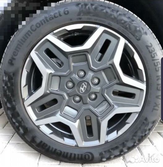 Новый.Оригинал. Hyundai Santa Fe 235/55r19