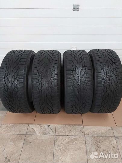 Nokian Tyres Hakkapeliitta R2 SUV 275/50 R20
