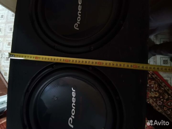 Сабвуфер и усилитель в машину