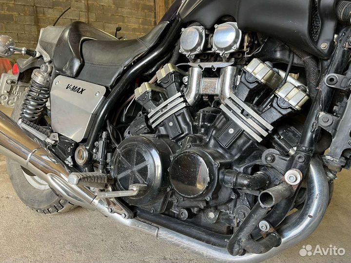 Yamaha V-MAX 1200