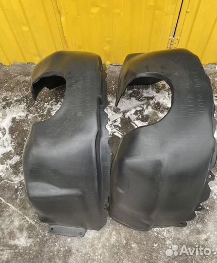 Подкрылки лифан солано передние