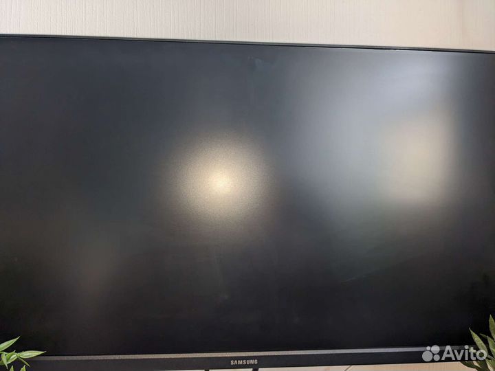 Монитор Samsung Odyssey g3 24 На разбор/запчасти