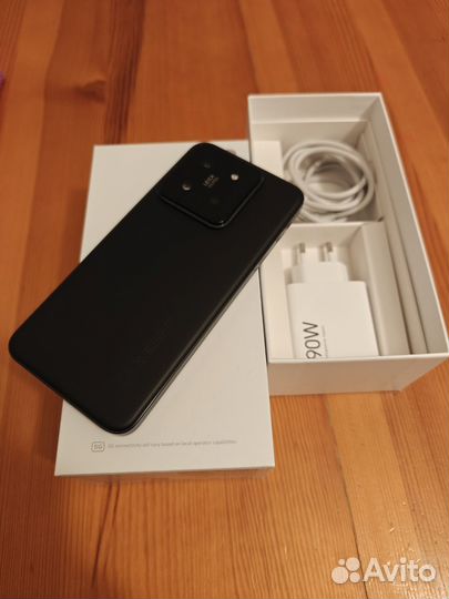 Xiaomi 14, 12/512 ГБ
