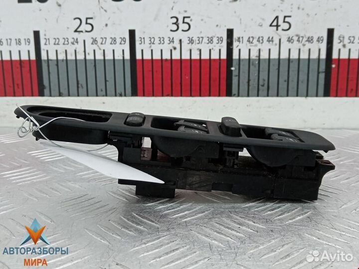 Блок управления стеклоподъемниками seat Toledo 2