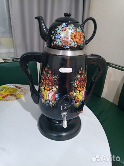 Электросамовар 3,5 л,заварник 0,8