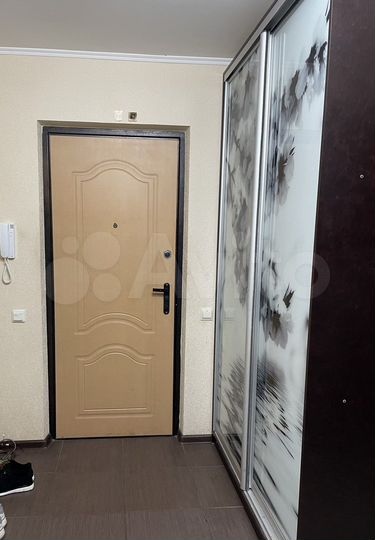 3-к. квартира, 83 м², 1/5 эт.