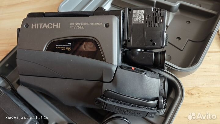 Видеокамера hitachi 2780E