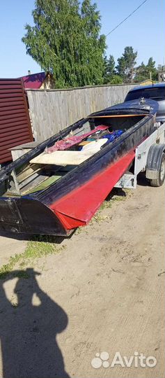 Лодка с мотором