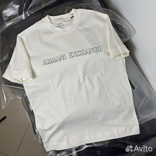 Футболка Armani Exchange