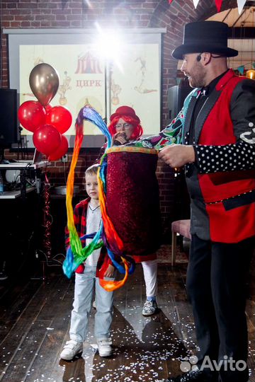 Фокусник, шоу мыльных пузырей в Омске