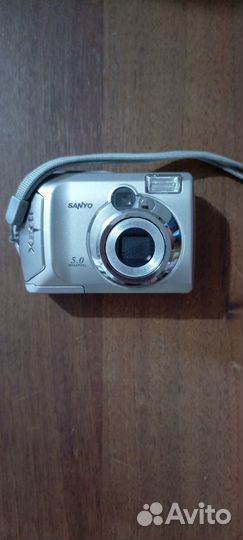 Цифровой фотоаппарат:sanyo:Xacti,S-5