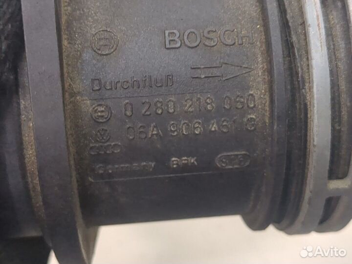 Измеритель потока воздуха Volkswagen Touareg, 2004