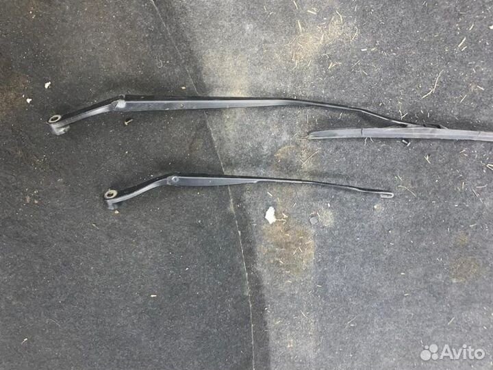 Поводки дворников Suzuki Vitara 2LY 1.0 K10C 2019