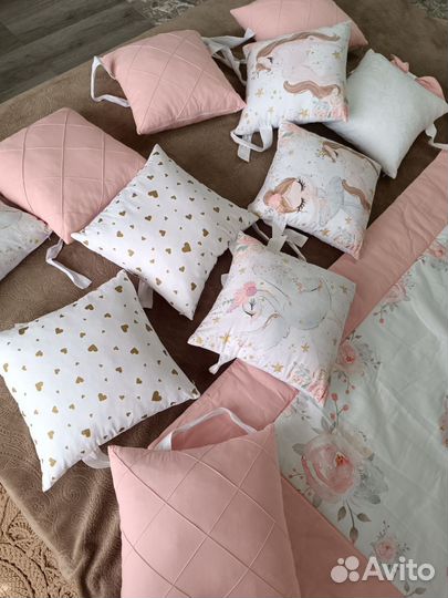 Бортики в детскую кроватку