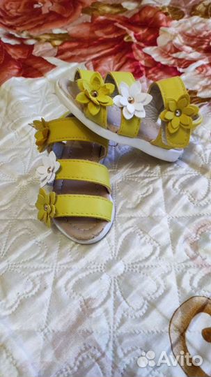 Босоножки для девочки