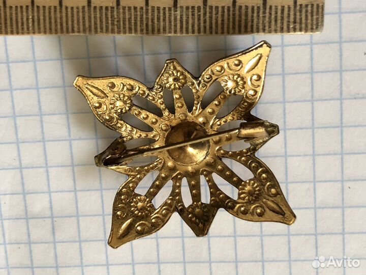 Брошь винтажная чехия