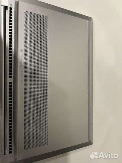 Ноутбук HP Envy