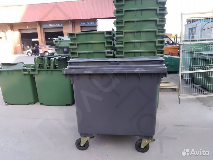 Мусорный бак пластиковый 1100л R1427