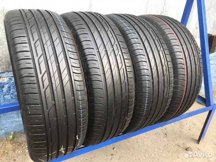 Bridgestone Turanza T001 215/50 R18