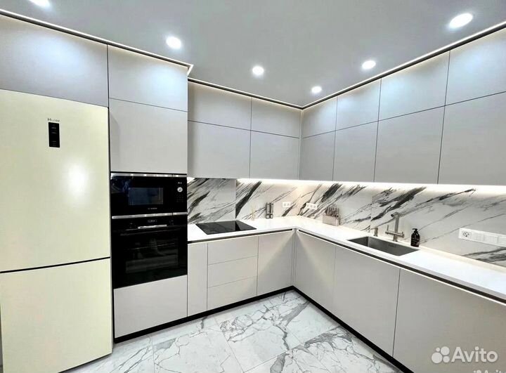 Кухня на заказ с установкой