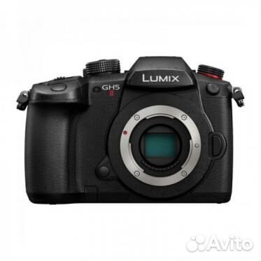 Panasonic Lumix DC-GH5 II Body Новый