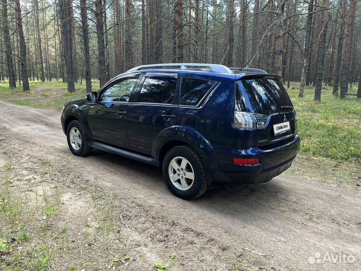 Mitsubishi Outlander 2.0 CVT, 2010, 240 000 км