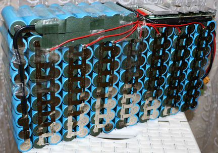 Батареи, аккумуляторы для электротранспорта