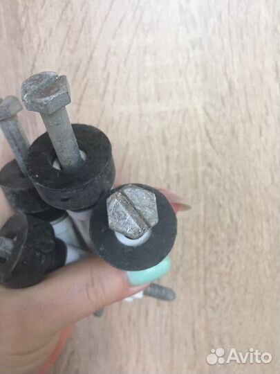 Транспортировочные болты для стир.машины Haier