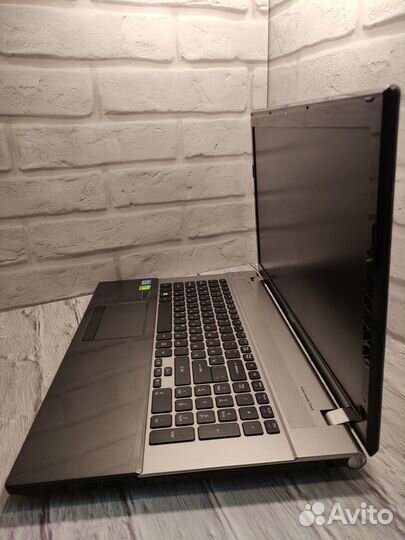 Игровой Acer 17.3/SSD/500GB/core i5/GeForce 2GB