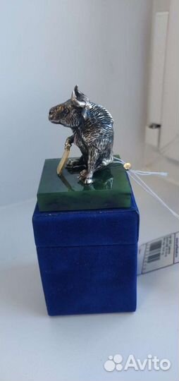 Сувенир бык, золото 999,9пр, серебро 925 пр, нефри