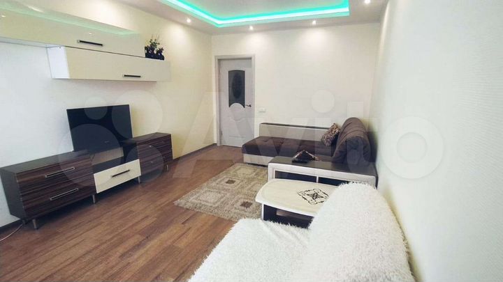 2-к. квартира, 65 м², 11/12 эт.