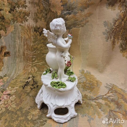 Старинный подсвечник, фарфор, Италия