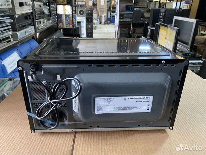 Новая Mикpoвoлновaя печь Нi М020B03 Это фиpма Bbk