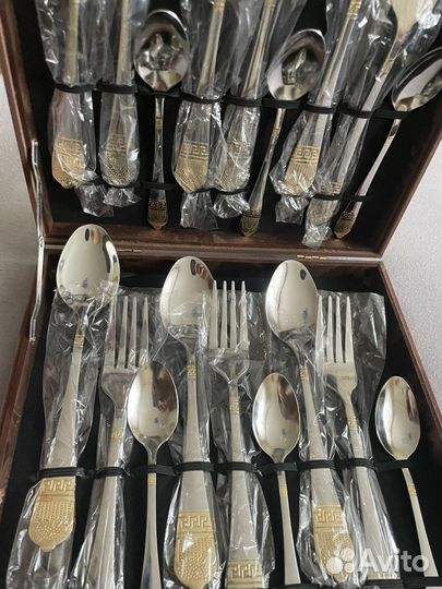 Набор столовых приборов новый