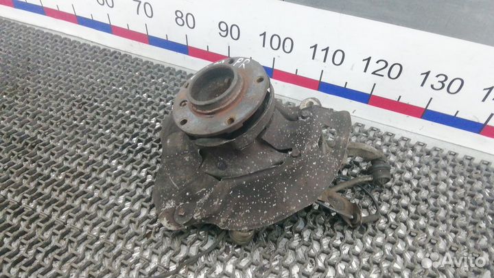 Ступица передняя правая на BMW 5 E39